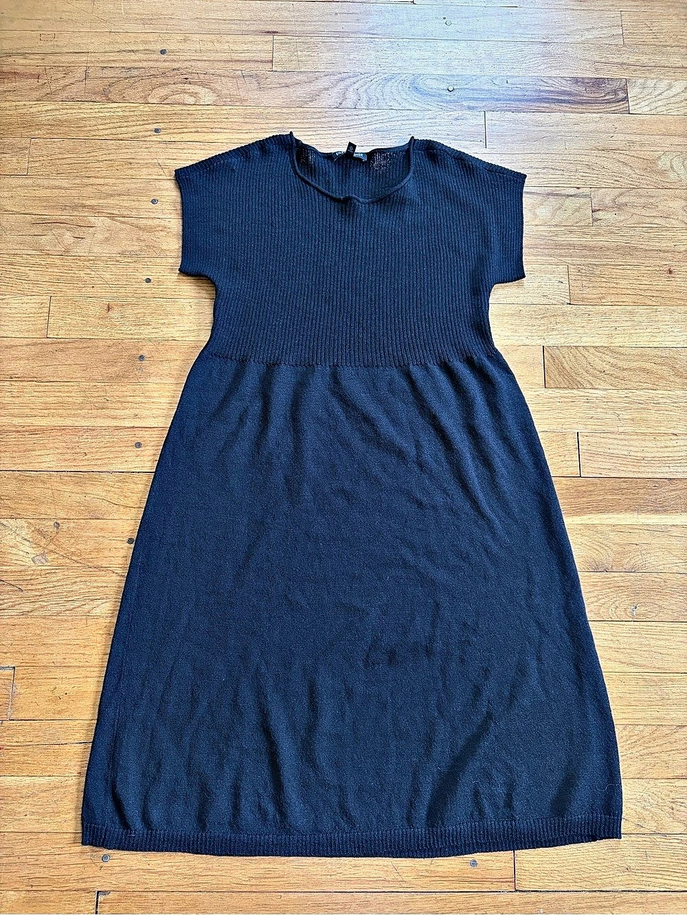 EILEEN FISHER 100% Wool Knit Midi Dress Black XS minimalist